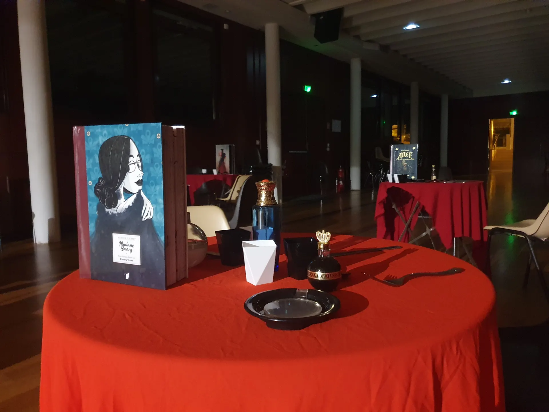Photos : À la recherche des contes perdus