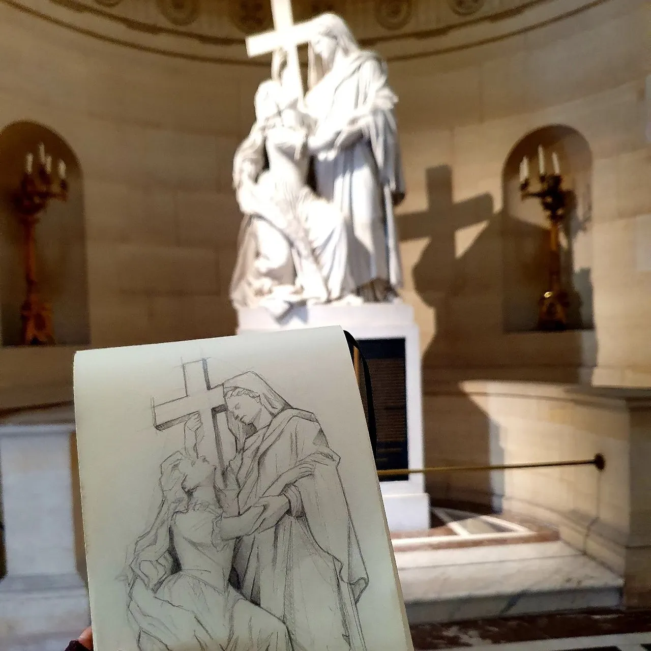 Photos : Le Médaillon de Louis XVI