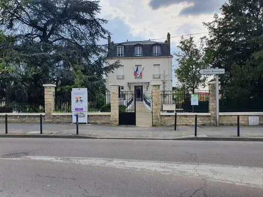 Photos : Le Mystérieux Meurtre de la Tour